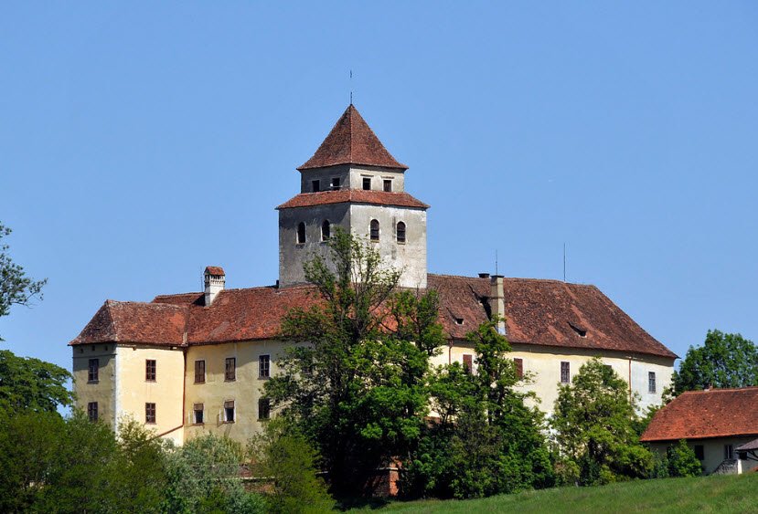 Schloss Ehrenhausen, Ehrenhausen, Austria